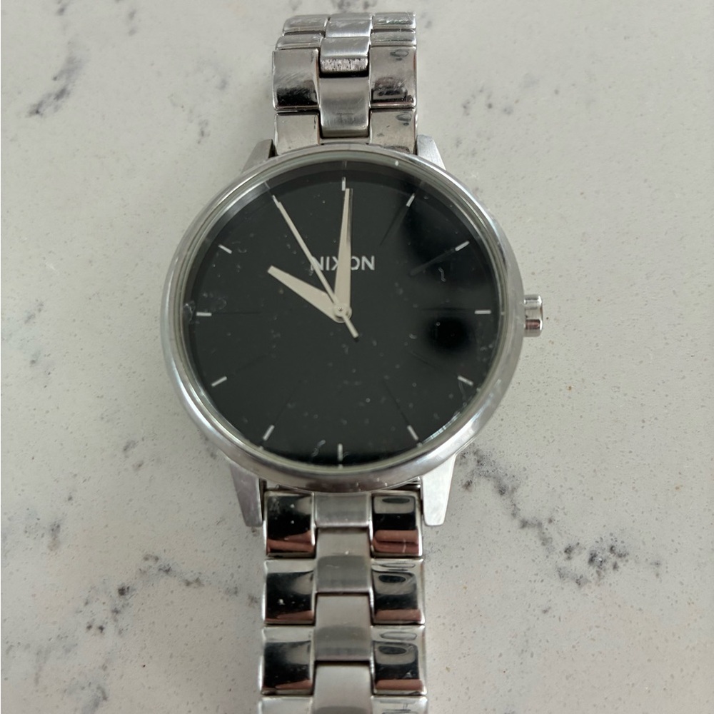 Nixon Classic Silver and Black Timepiece